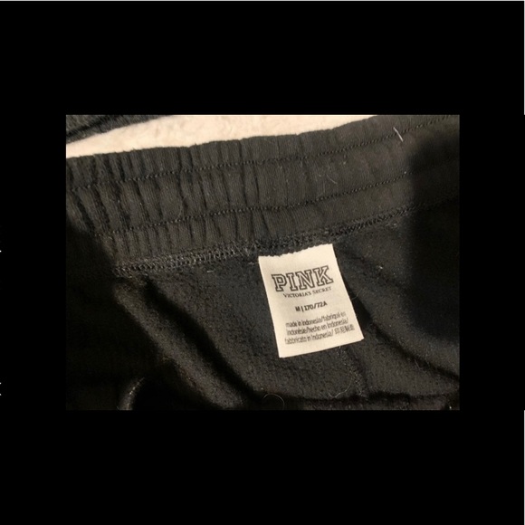 PINK velvet set 🖤 - Picture 4 of 4